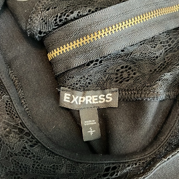 Express Shirt Size M - Picture 3 of 3